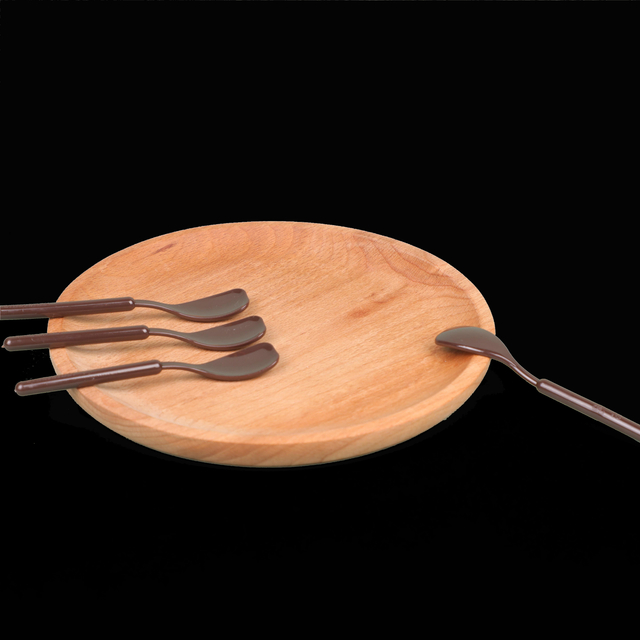 خاسلاشتۇرۇلغان بىئولوگىيىلىك پارچىلىنىدىغان PLA تۇغۇلغان كۈنى تورت پىچىقى ۋە چاتما تام