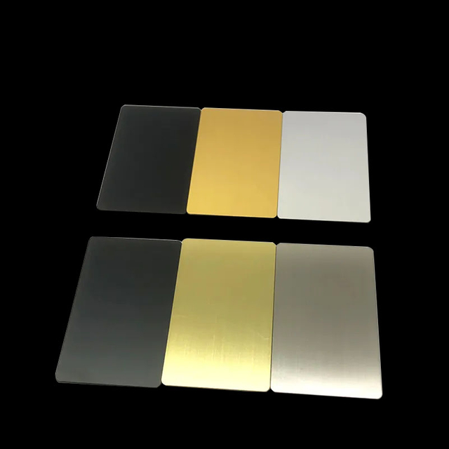 Tarjeta de identificaci&oacute;n de metal personalizada Tarjetas de miembro comercial de metal en blanco-WallisPlastic