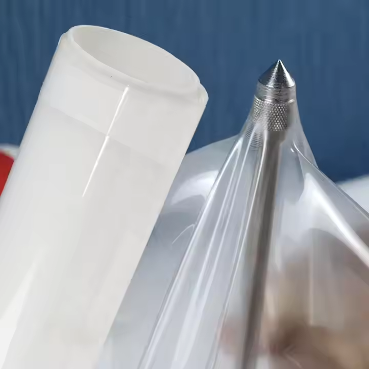 Travidebla Altkvalita Agordita PVC-Filmo por Aŭto-Vestaĵoj Aŭto-Glumarkoj