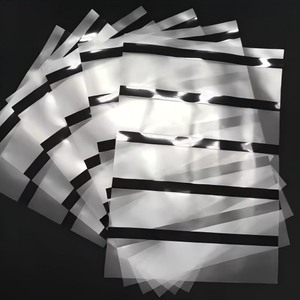 Augstas kvalitātes PVC, datoru un PET magnētisko lentu plēves karšu izgatavošanai