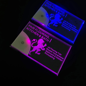 Unikal Dizayn X&uuml;susi &Ccedil;ap Parlayan İşıqlı LED Akrilik Kartlar